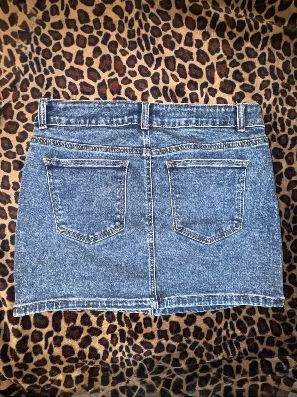 WAX Jean Dark Wash Denim Mini Skirt Size Large - Picture 4 of 9